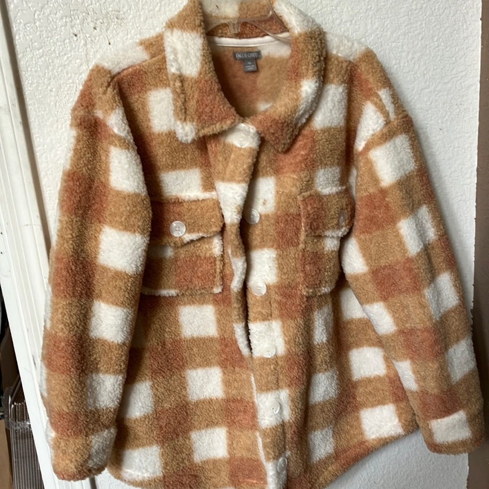 FINAL MARKDOWN Falls creek fleece Shacket xl